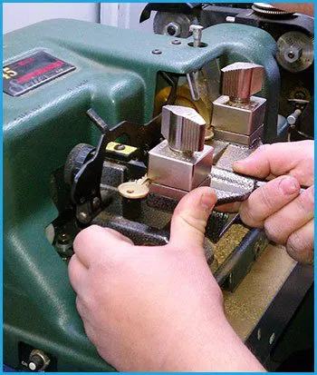 Lock Locksmith Services Orange, CA 714-983-9055 Lock Locksmith Services Orange, CA 714-983-9055 - 18-key-making